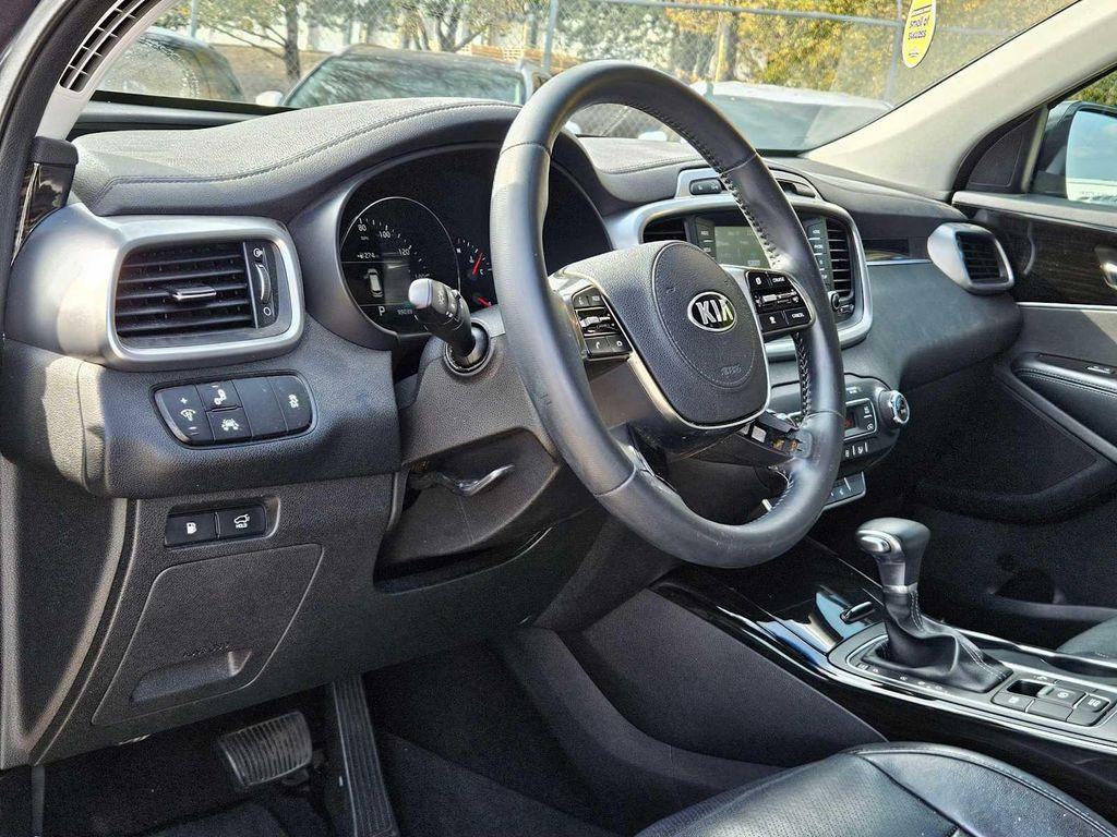 used 2019 Kia Sorento car, priced at $14,391