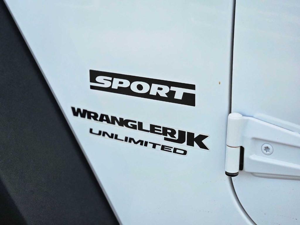 used 2018 Jeep Wrangler JK Unlimited car, priced at $20,442
