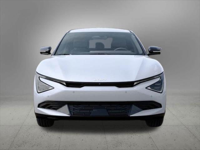 new 2025 Kia EV6 car, priced at $47,457
