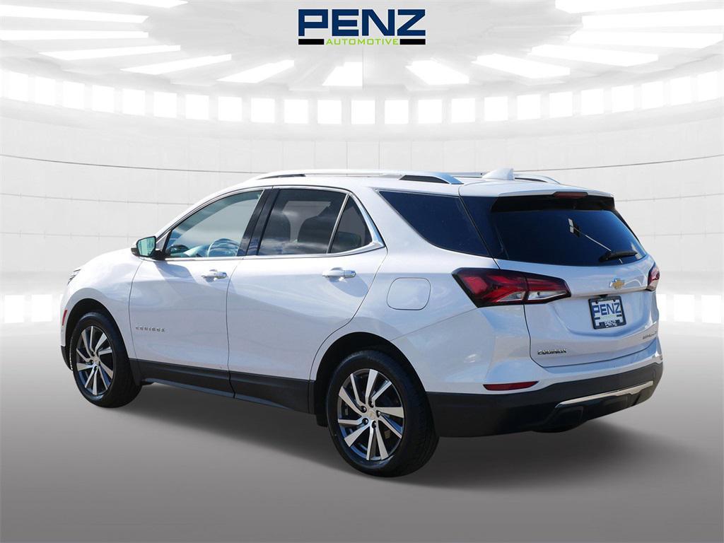 used 2024 Chevrolet Equinox car, priced at $27,900