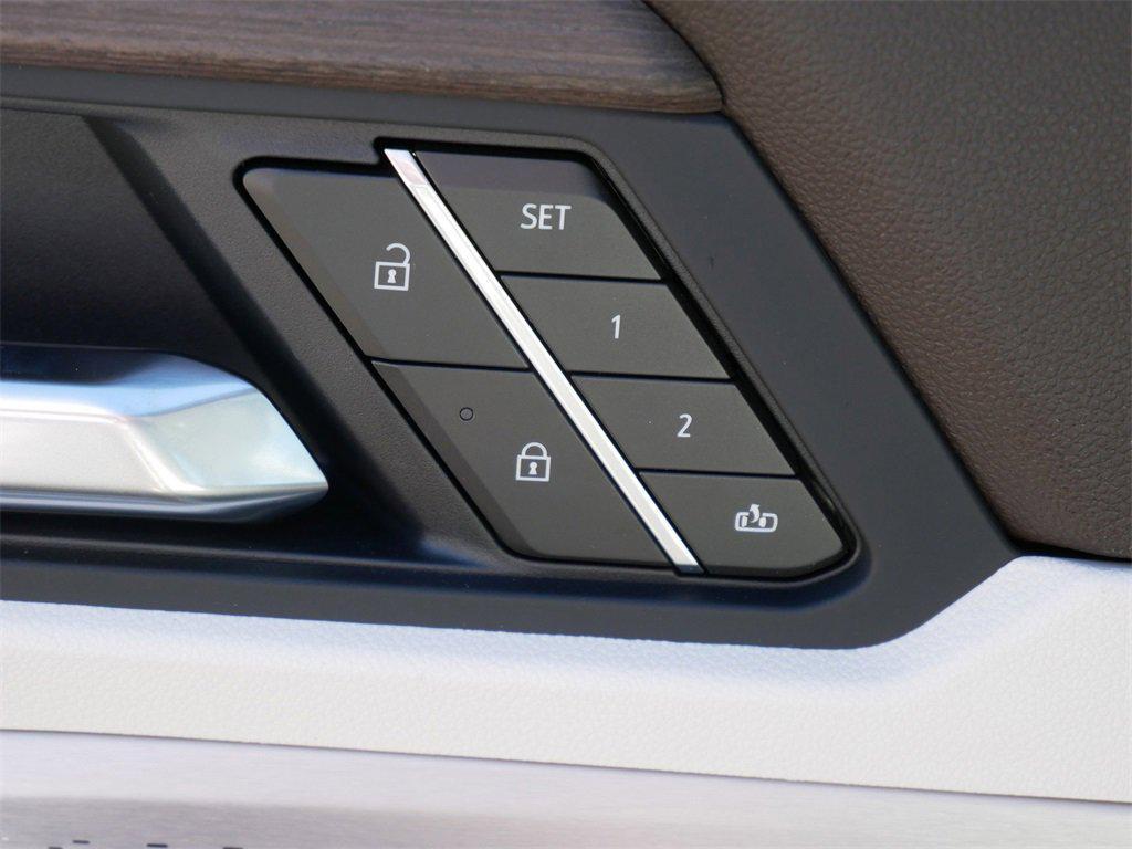 new 2025 GMC Acadia car, priced at $65,060