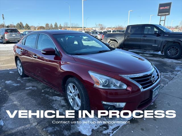 used 2015 Nissan Altima car, priced at $12,998