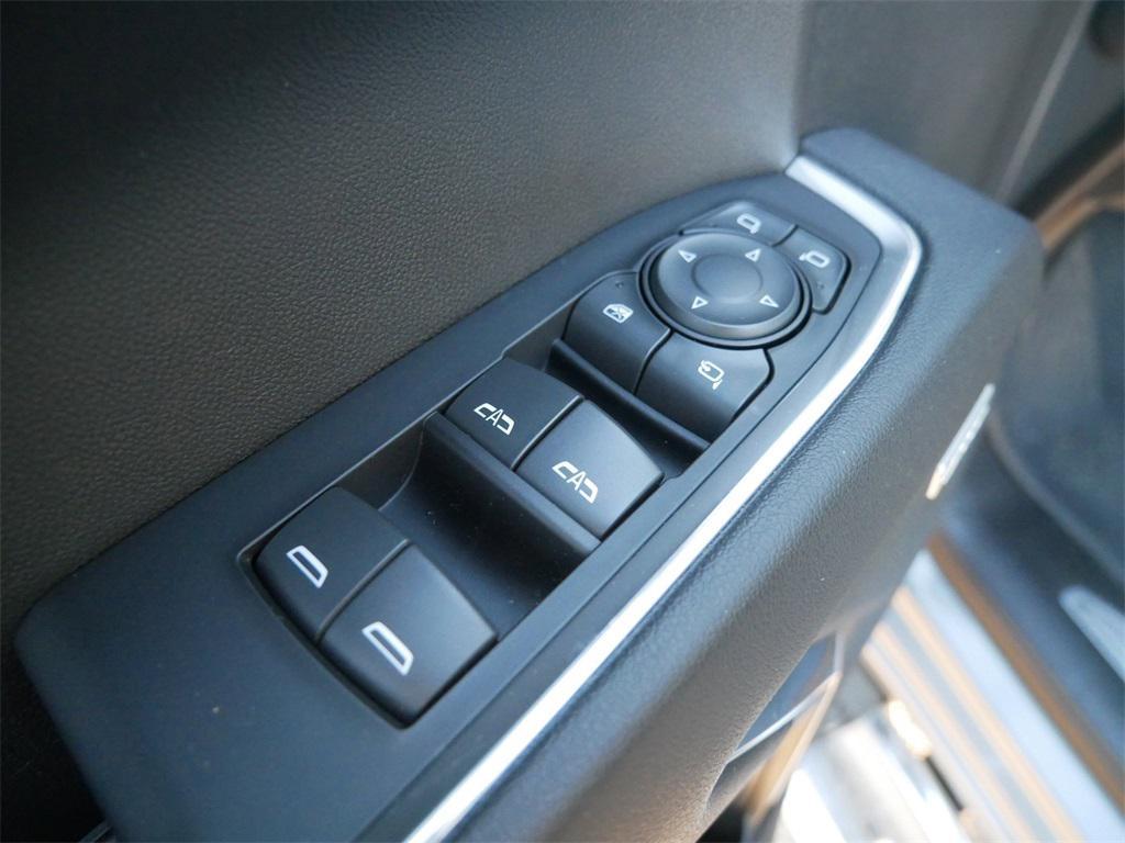 used 2023 GMC Sierra 1500 car, priced at $40,000