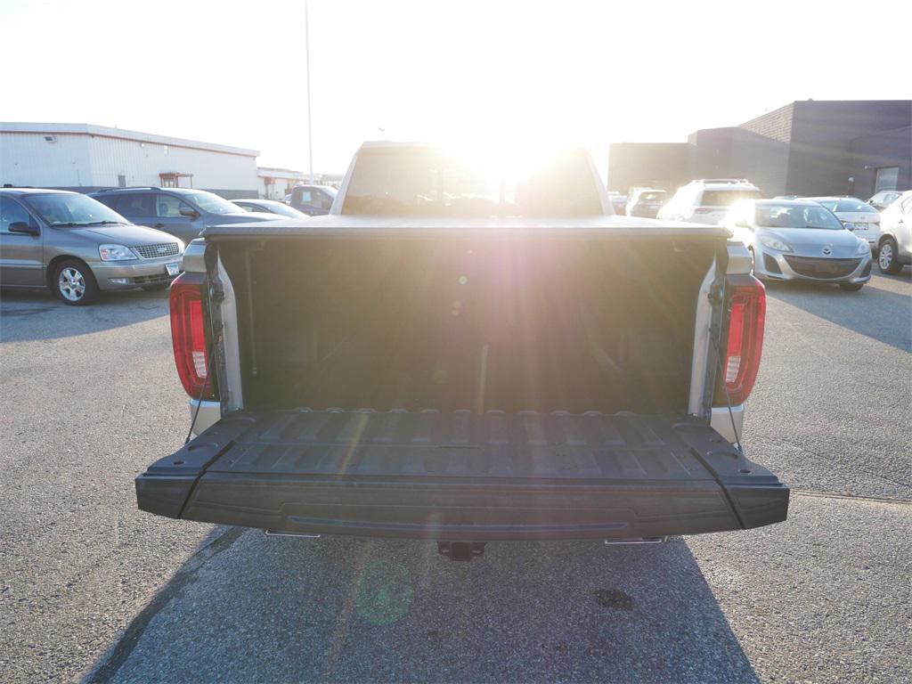 used 2023 GMC Sierra 1500 car, priced at $40,000