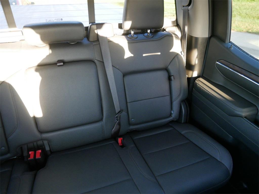 used 2023 GMC Sierra 1500 car, priced at $40,000