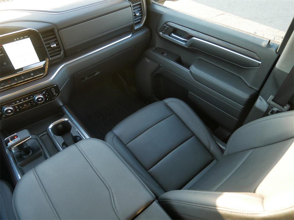 used 2023 GMC Sierra 1500 car, priced at $40,000