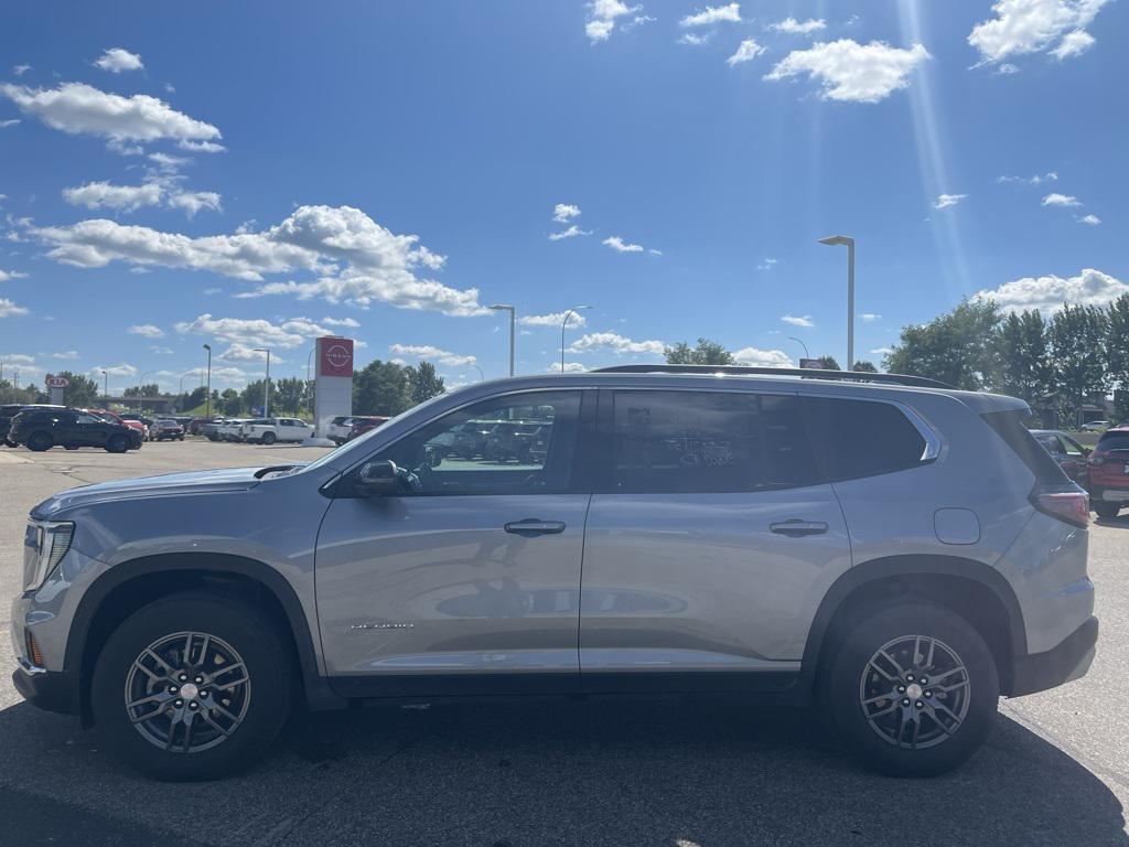 used 2025 GMC Acadia car, priced at $39,200