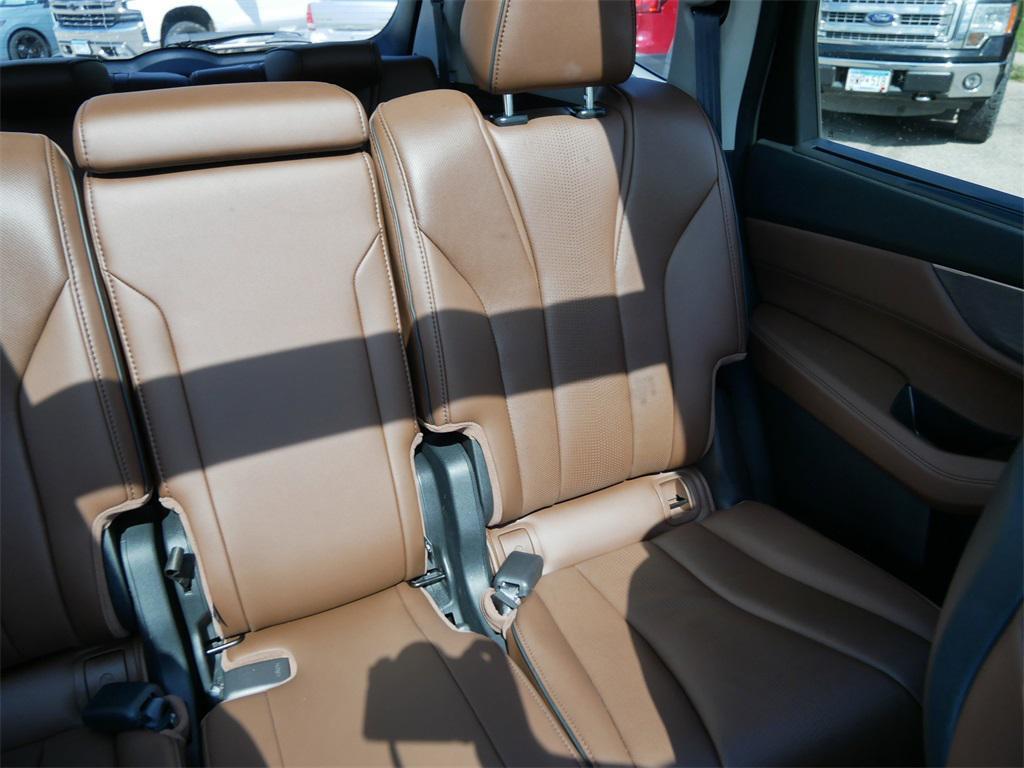 used 2023 Acura MDX car, priced at $44,300