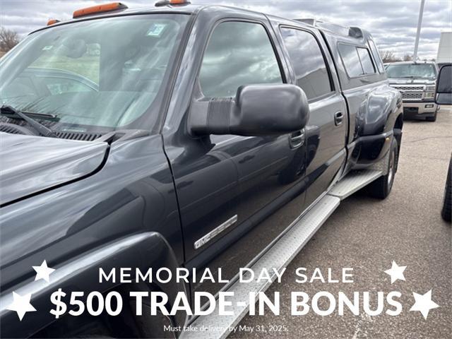 used 2004 GMC Sierra 3500 car, priced at $13,900