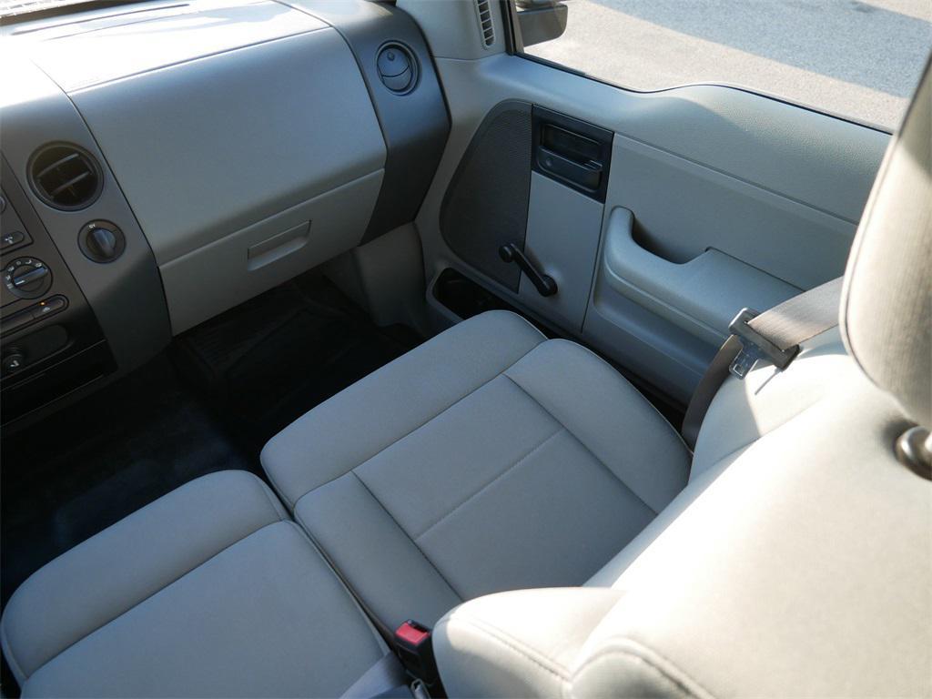 used 2007 Ford F-150 car, priced at $9,000