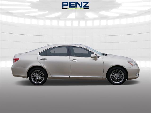 used 2011 Lexus ES 350 car, priced at $9,000