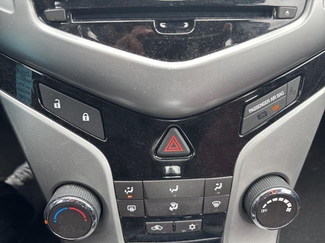 used 2014 Chevrolet Cruze car, priced at $7,900