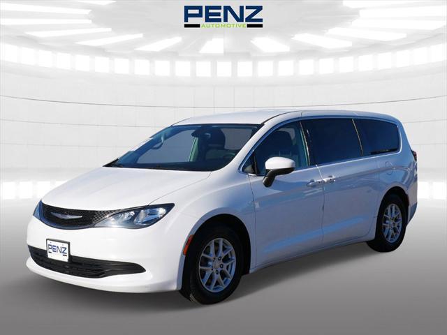 used 2017 Chrysler Pacifica car, priced at $13,800