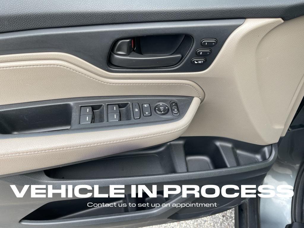 used 2018 Honda Odyssey car, priced at $28,000