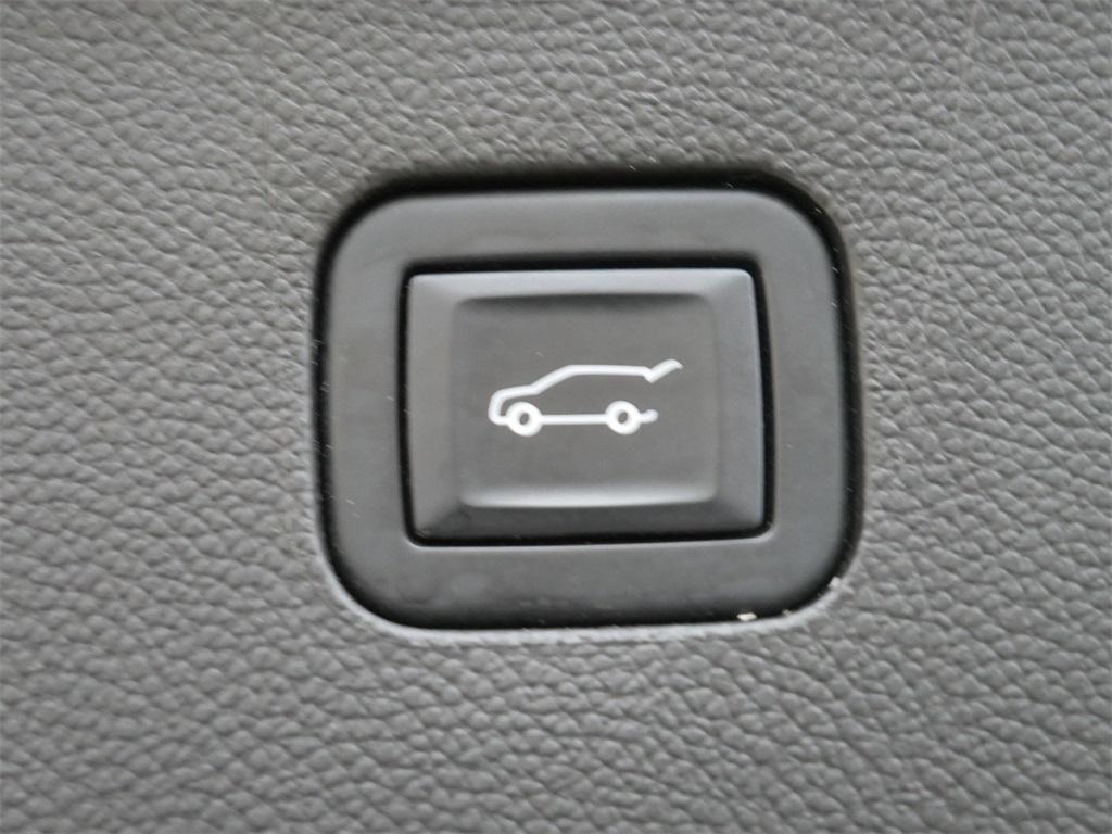 used 2023 Buick Enclave car, priced at $30,900