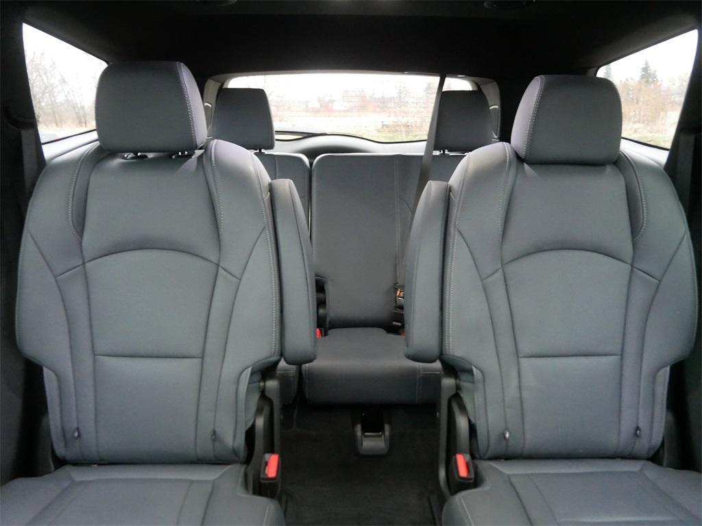 used 2023 Buick Enclave car, priced at $30,900