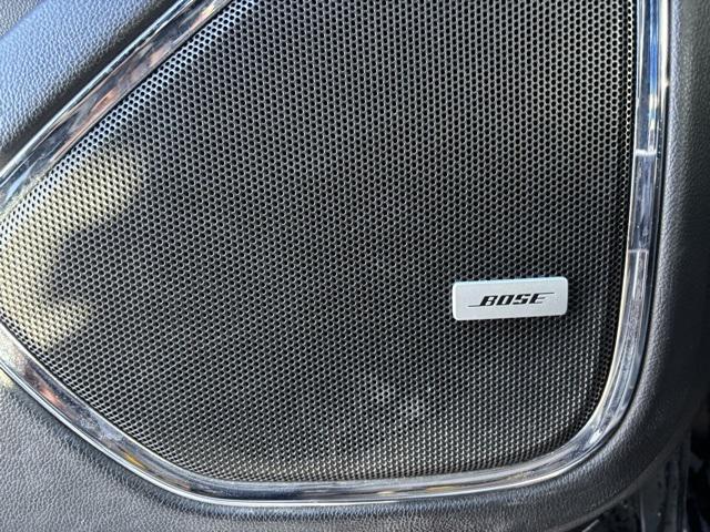 used 2019 GMC Yukon XL car, priced at $31,900