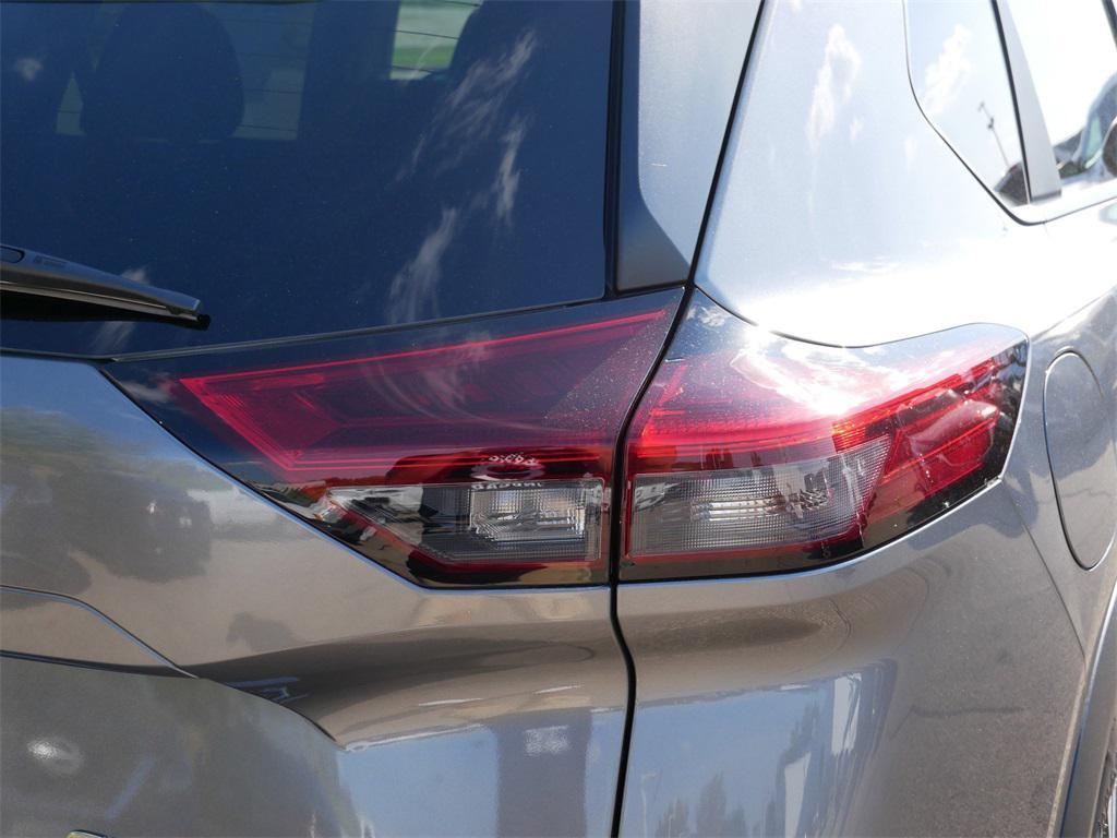 used 2022 Nissan Rogue car, priced at $24,700