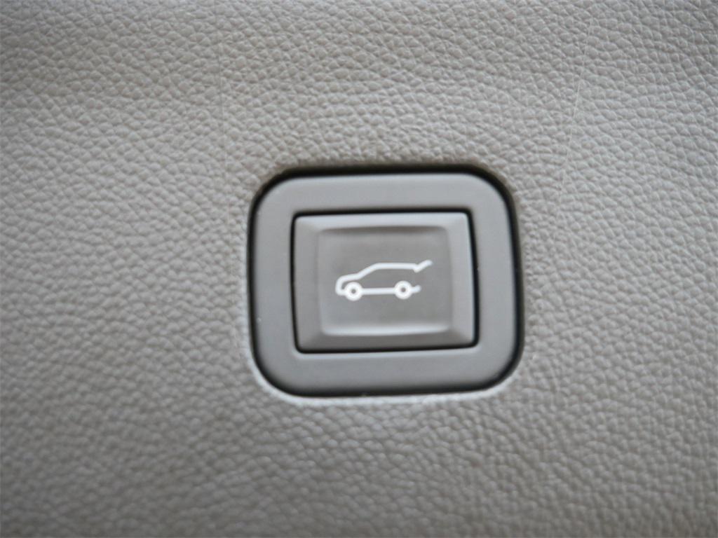 used 2024 Buick Enclave car, priced at $32,600