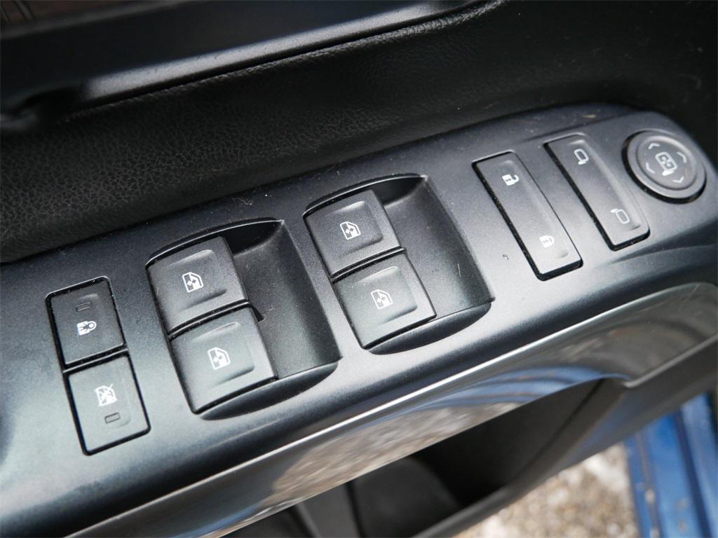 used 2017 Chevrolet Silverado 1500 car, priced at $19,000