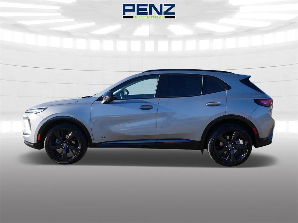 used 2025 Buick Envision car, priced at $30,500