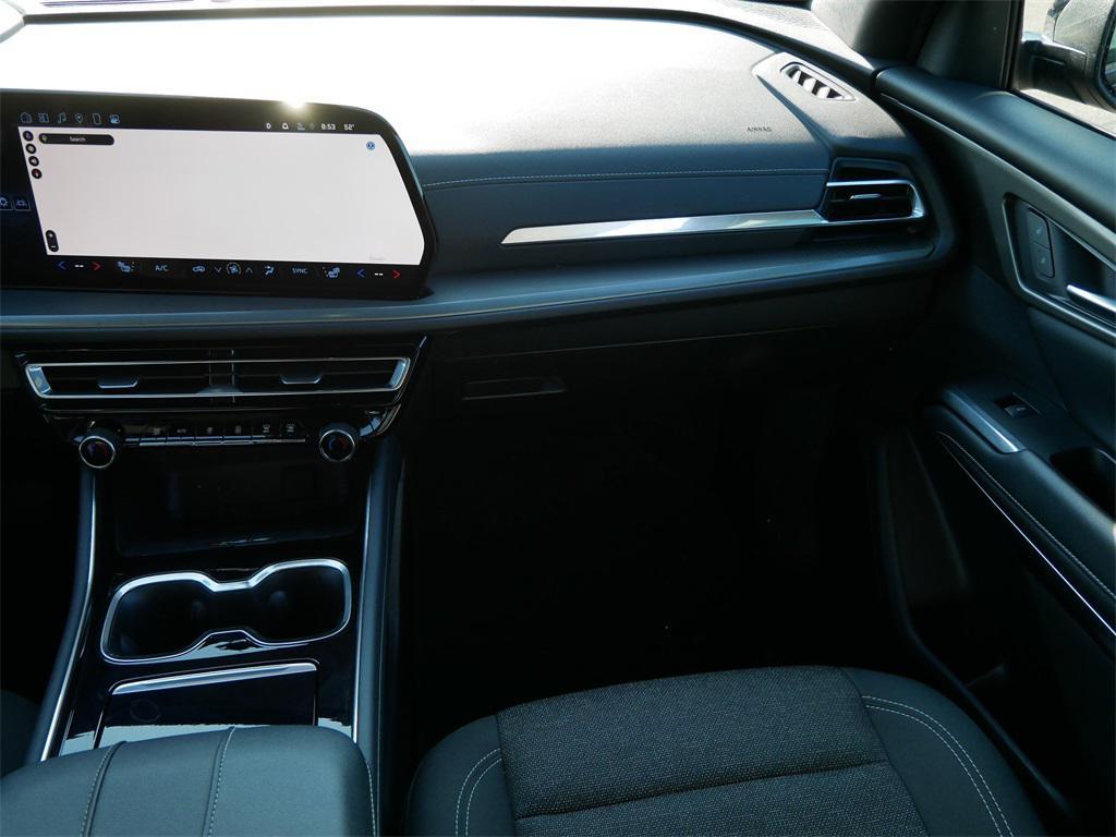 used 2024 Chevrolet Traverse car, priced at $37,500