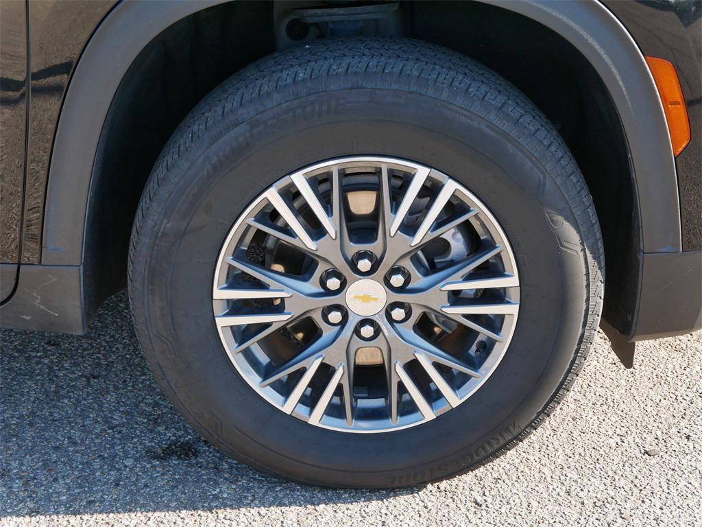 used 2024 Chevrolet Traverse car, priced at $37,500