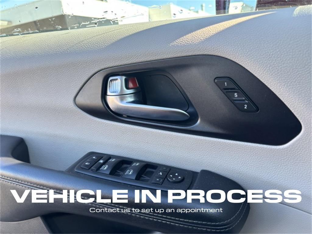 used 2020 Chrysler Pacifica car, priced at $21,499