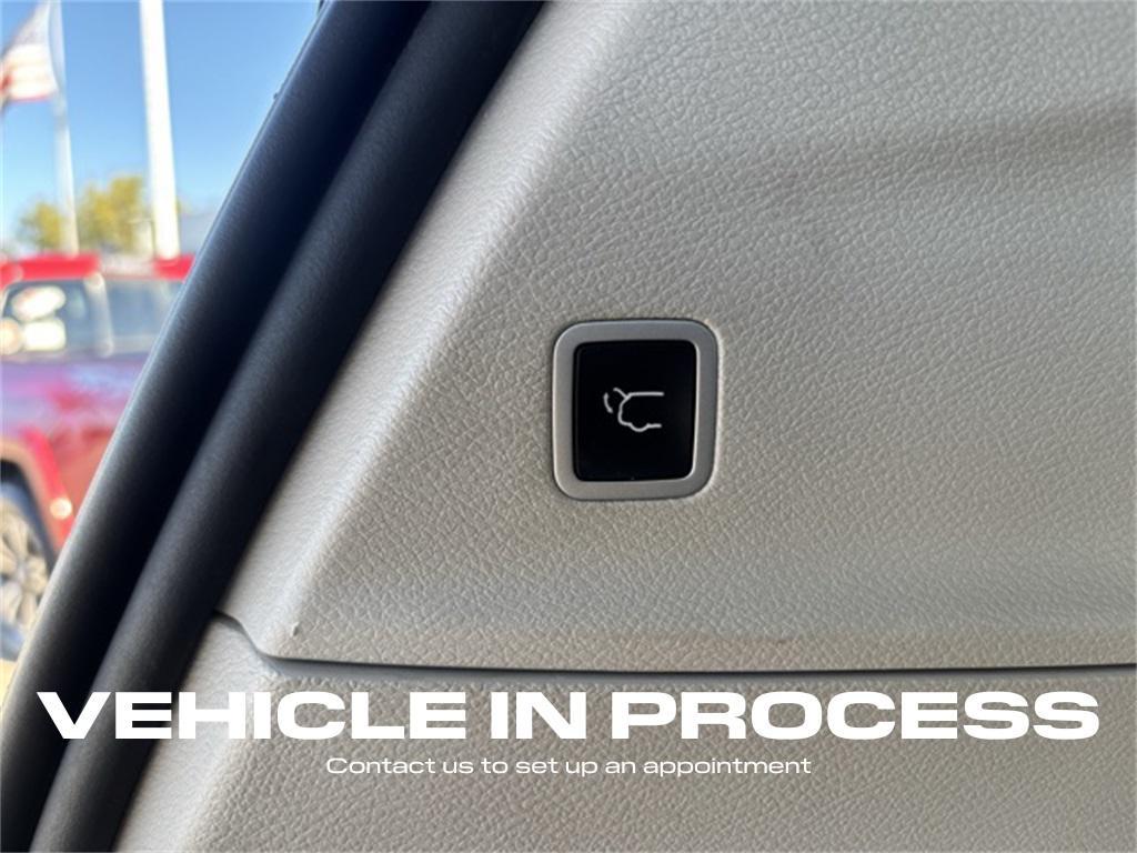 used 2020 Chrysler Pacifica car, priced at $21,499