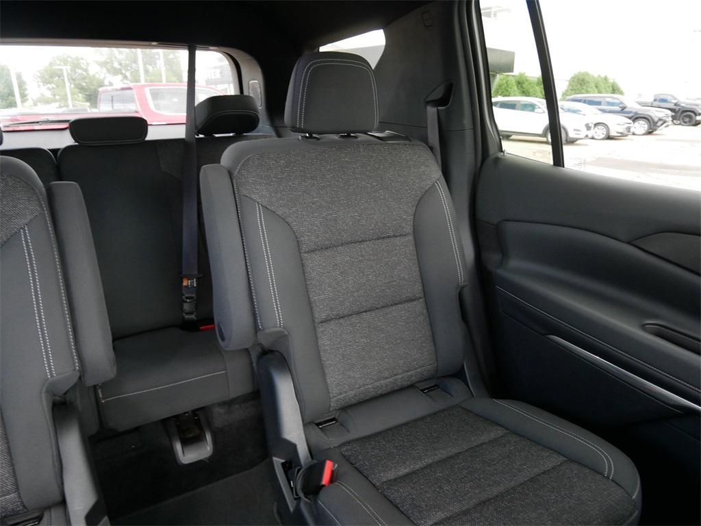 used 2025 Chevrolet Traverse car, priced at $39,300