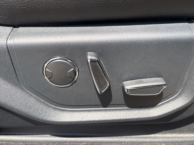 used 2015 Ford F-150 car, priced at $26,400
