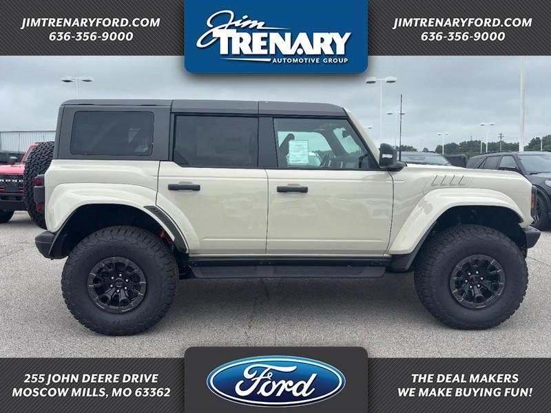 new 2025 Ford Bronco car