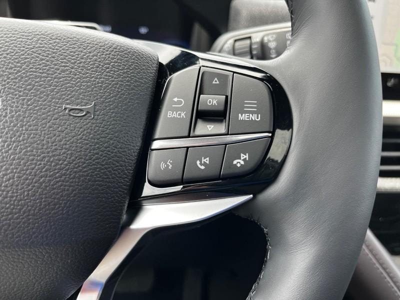 new 2025 Ford Explorer car, priced at $57,393
