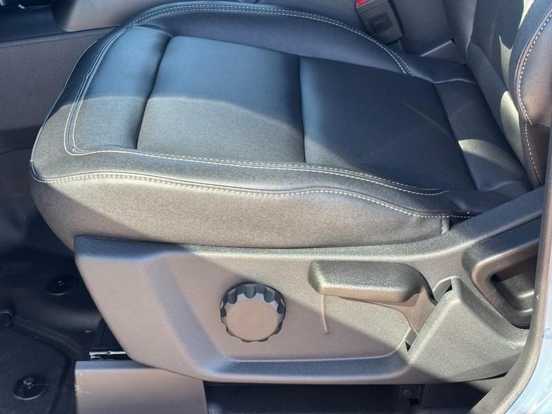 new 2025 Ford Bronco car, priced at $60,284