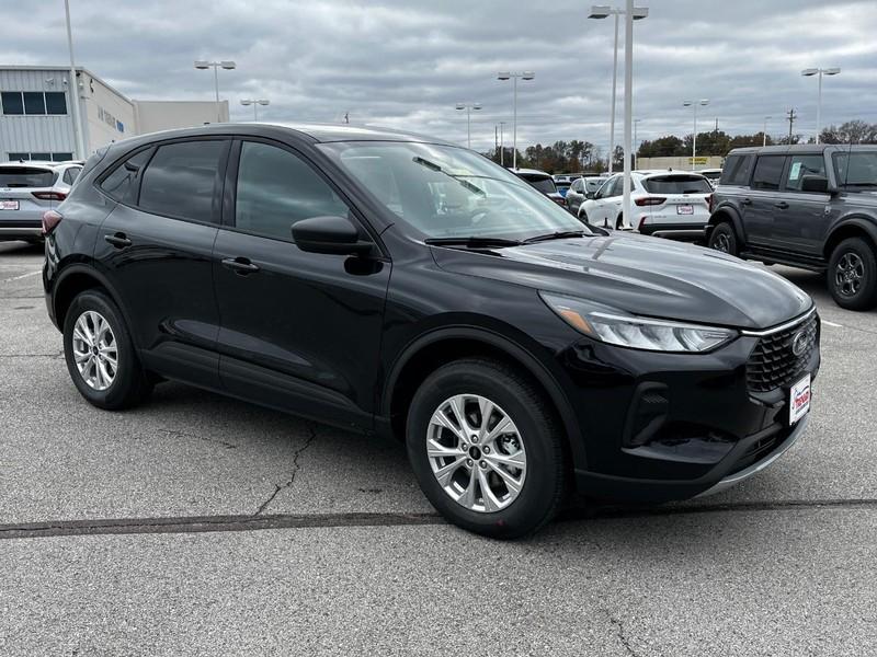 new 2025 Ford Escape car, priced at $31,583