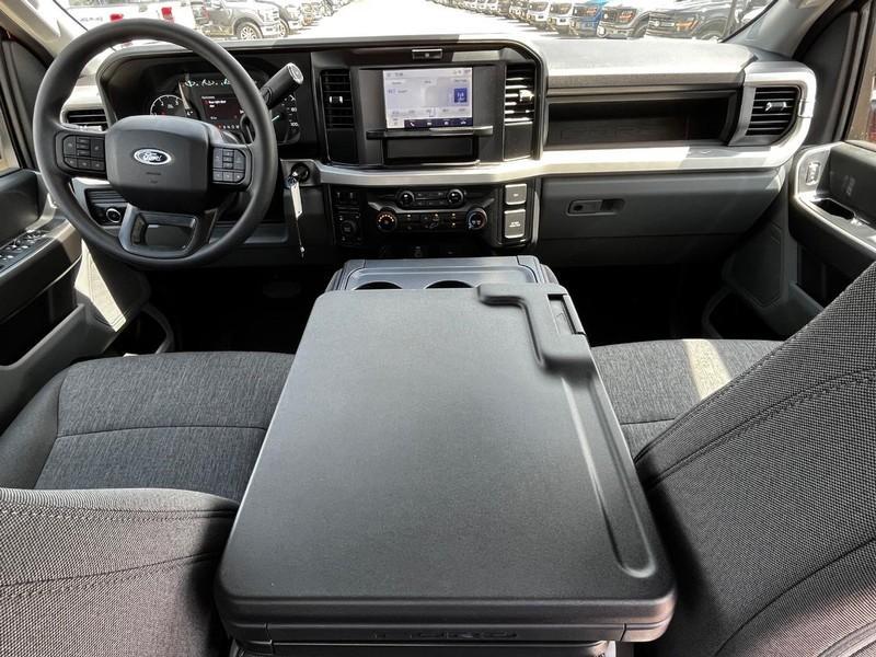 new 2025 Ford F-250 car, priced at $69,955