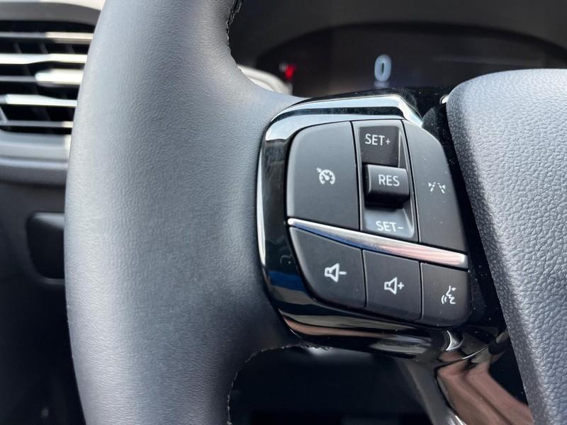 new 2025 Ford Escape car