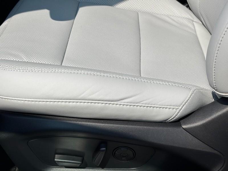 new 2025 Ford Explorer car, priced at $60,790
