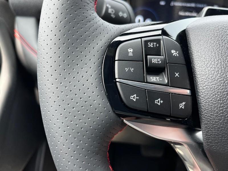 new 2025 Ford Explorer car