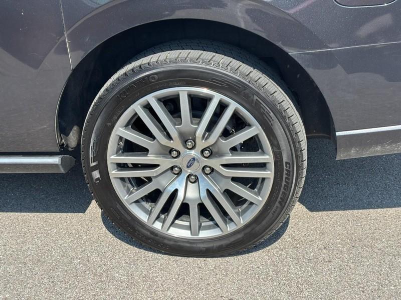 used 2022 Ford Expedition Max car, priced at $37,795