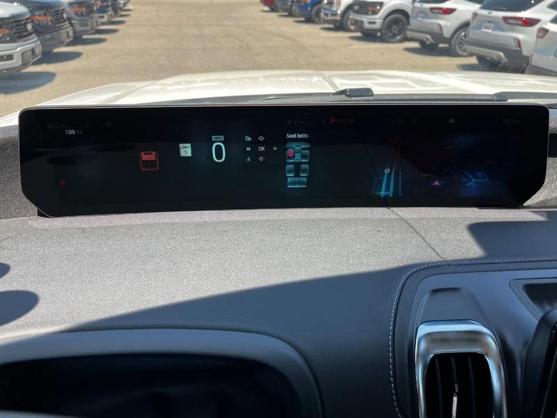 new 2025 Ford Expedition car