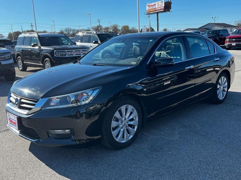 used 2015 Honda Accord car, priced at $15,995