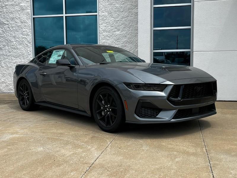 new 2025 Ford Mustang car