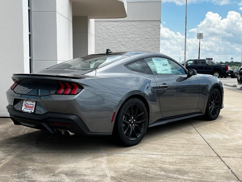 new 2025 Ford Mustang car