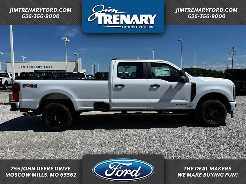 new 2025 Ford F-350 car, priced at $70,040
