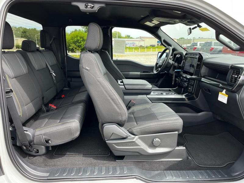 new 2024 Ford F-150 car, priced at $41,358