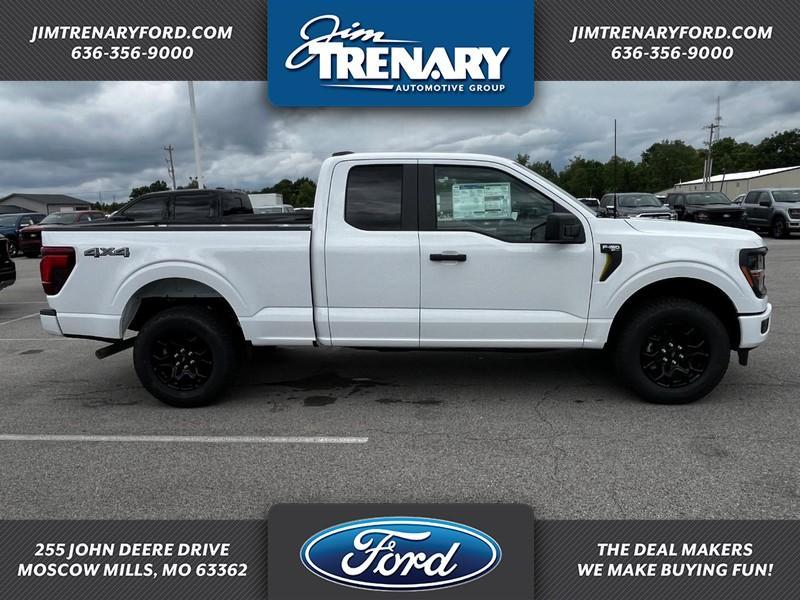 new 2025 Ford F-150 car, priced at $44,277