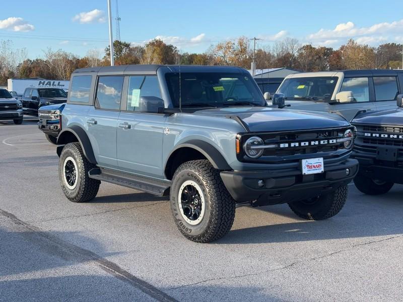 new 2025 Ford Bronco car, priced at $56,464
