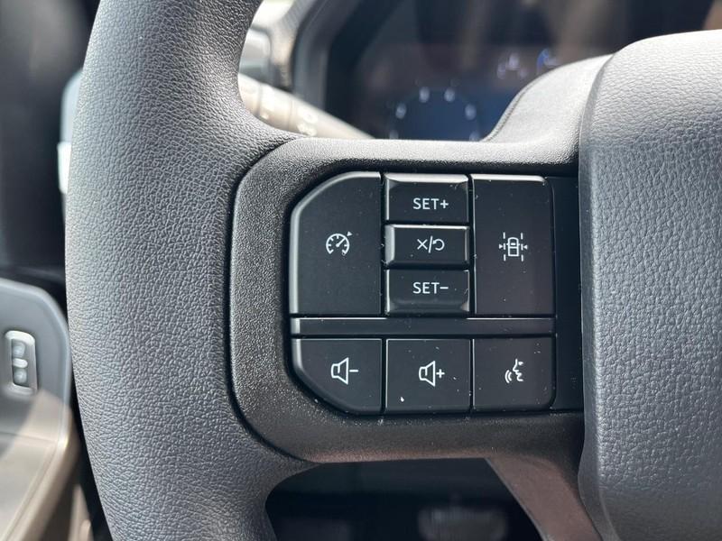 new 2025 Ford F-150 car, priced at $43,759