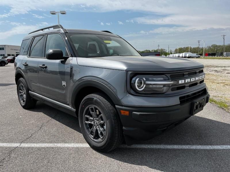 new 2024 Ford Bronco Sport car, priced at $30,005